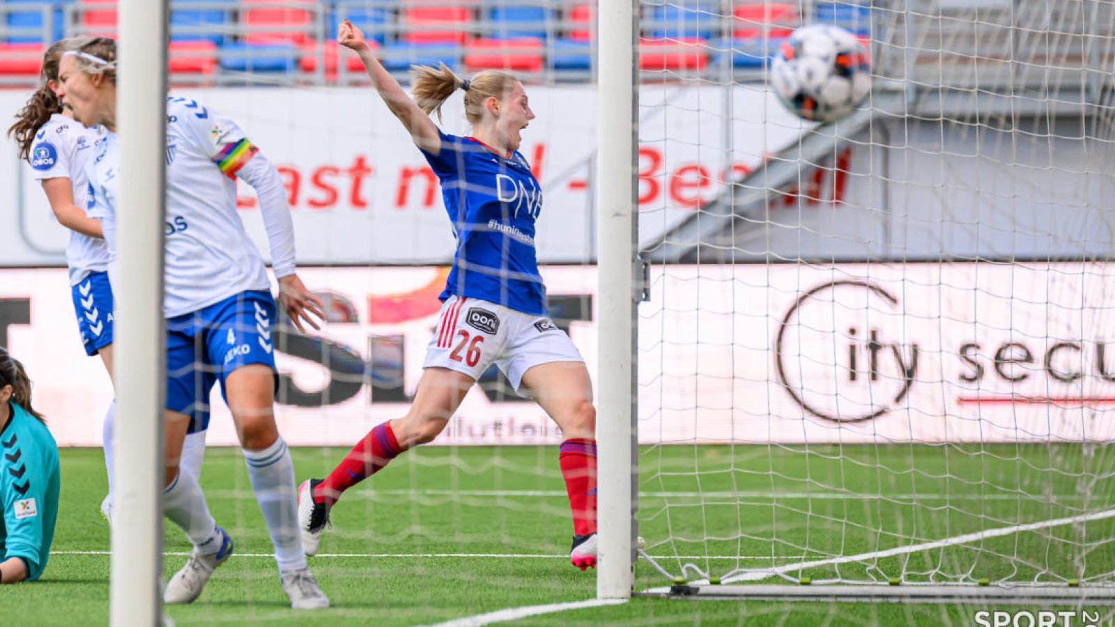 Toppseriekamp i fotball mellom Vålerenga og Kolbotn på Intility Arena i Oslo lørdag 23. april 2022. Foto: Morten Mitchell Larød / SPORTFOTO