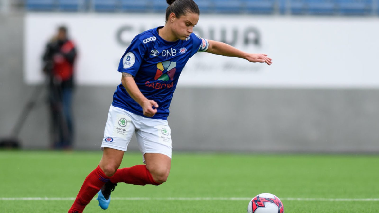 Sherida Spitse lader kanonen. Foto: Morten M. Larød / Sportfoto