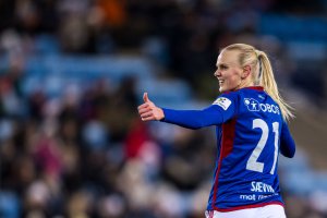 231125 Karina Sævik of Vålerenga during the cup final between Rosenborg and Vålerenga on November 25, 2023 in Oslo. Photo: Marius Simensen / BILDBYRÅN / Cop 238