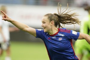 Oslo 20230527. Janni Thomsen under toppseriekampen i fotball for kvinner mellom Vålerenga og Rosenborg på Intility Arena lørdag. Foto: Terje Pedersen / NTB