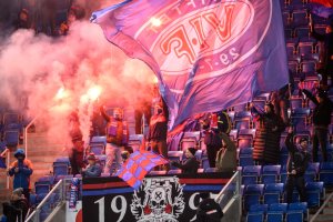 Det åpnes opp for et fåtall tilksuere mot Lyn lørdag 29/5. Foto: Morten Mitchell Larød / SPORTFOTO