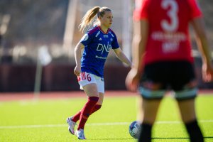 220418 Camilla Huseby of Vålerenga during the Toppserien football match between Arna-Bjørnar and Vålerenga on April 18, 2022 in Arna. Photo: Marius Simensen / BILDBYRÅN / Cop 238