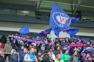 Klanen mobiliserte før første hjemmekamp i Toppserien i fjor. Hvor mange kommer i år?. Foto: Eivind Hauger