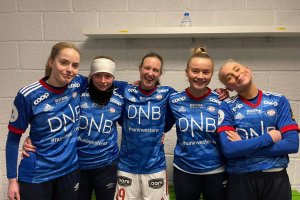 Silje Djuurhus, Jenny Slåtta, Lina Clech, Madelen Dahlstrøm og Kaisa Haga fikk mye spilletid da A-laget møtte ØHIL i januar.