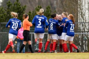Spillerne jubler for 1-2 scoringen. Foto: Morten M. Larød / Sportfoto