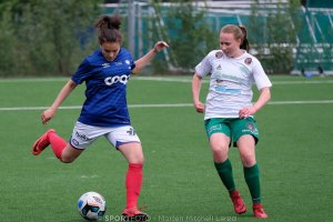 Adriana Imeri, her fra 2. divisjons-kampen mot Snøgg. Foto: Morten Mitchell Larød.