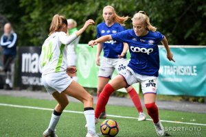 Emilie Østerås i aksjon for J19 mot ØHIl i fjor. Foto: Morten M. Larød