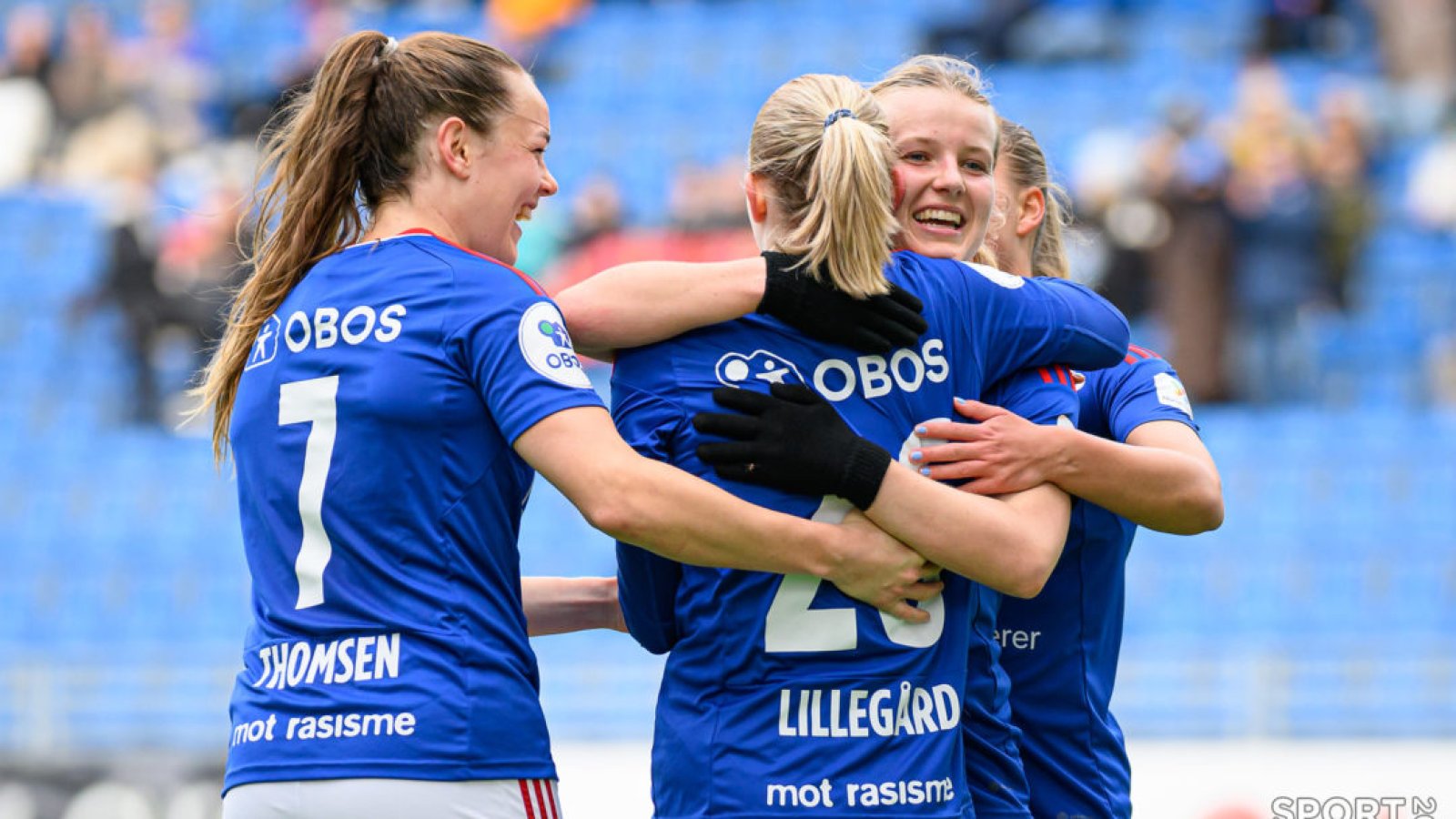 Toppseriekamp i fotball mellom Vålerenga og Røa på Intility Arena i Oslo søndag 3. april 2022. Foto: Morten Mitchell Larød / SPORTFOTO