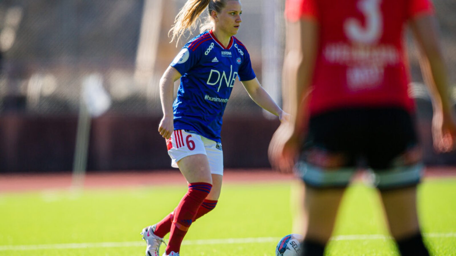 220418 Camilla Huseby of Vålerenga during the Toppserien football match between Arna-Bjørnar and Vålerenga on April 18, 2022 in Arna. Photo: Marius Simensen / BILDBYRÅN / Cop 238