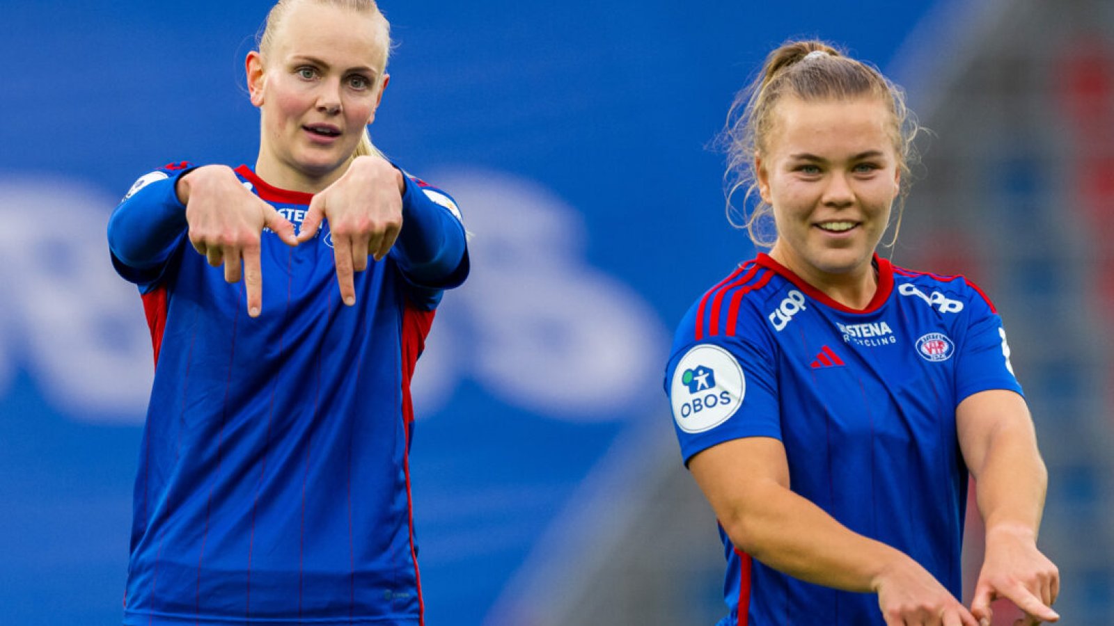 230415 Karina Sævik of Vålerenga celebrates with teammate Olaug Tvedten after scoring 3-0 during the Toppserien football match between Vålerenga and Avaldsnes on April 15, 2023 in Oslo. Photo: Vegard Grøtt / BILDBYRÅN / kod VG / VG0438