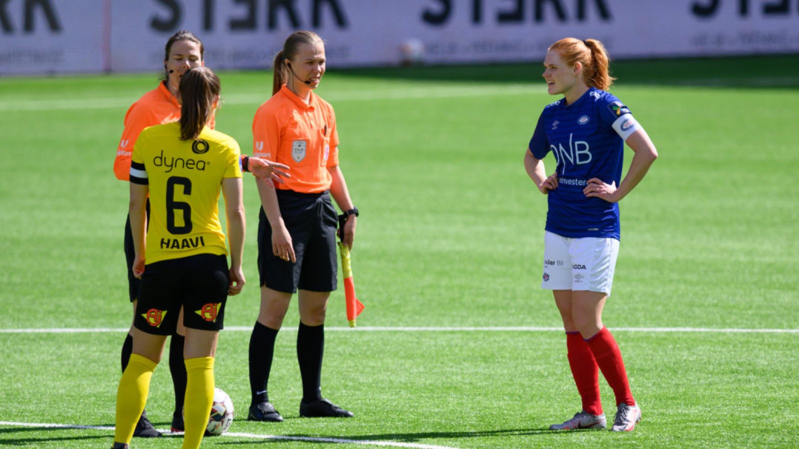 Stine Ballisager Pedersen blir årets kaptein. Foto: Morten Mitchell Larød / SPORTFOTO