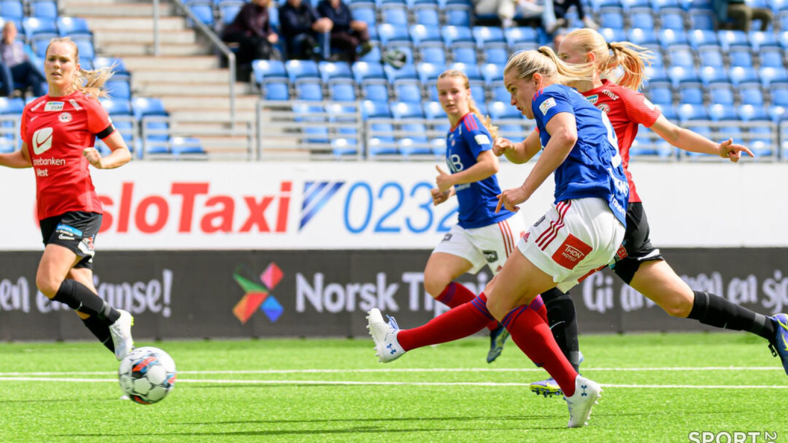 Toppseriekamp i fotball mellom Vålerenga og Arna/Bjørnar på Intility Arena i Oslo søndag 22. mai 2022. Foto: Morten Mitchell Larød / SPORTFOTO