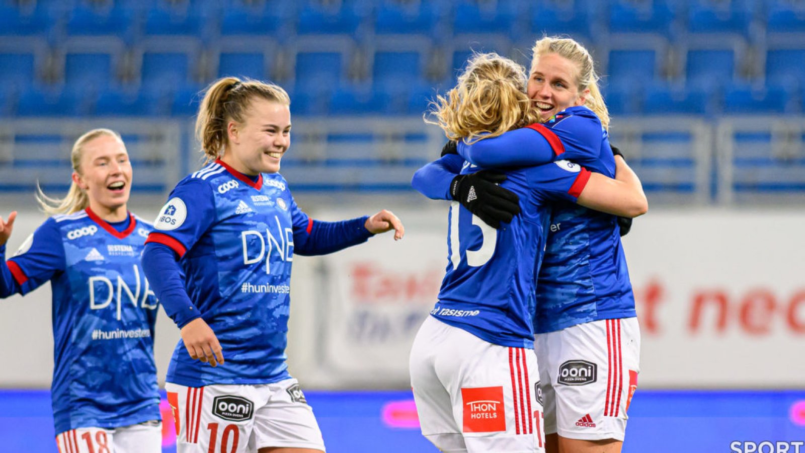 VI håper på flere jubelscener mot Stabæk mandag. Foto: Morten Mitchell Larød / SPORTFOTO