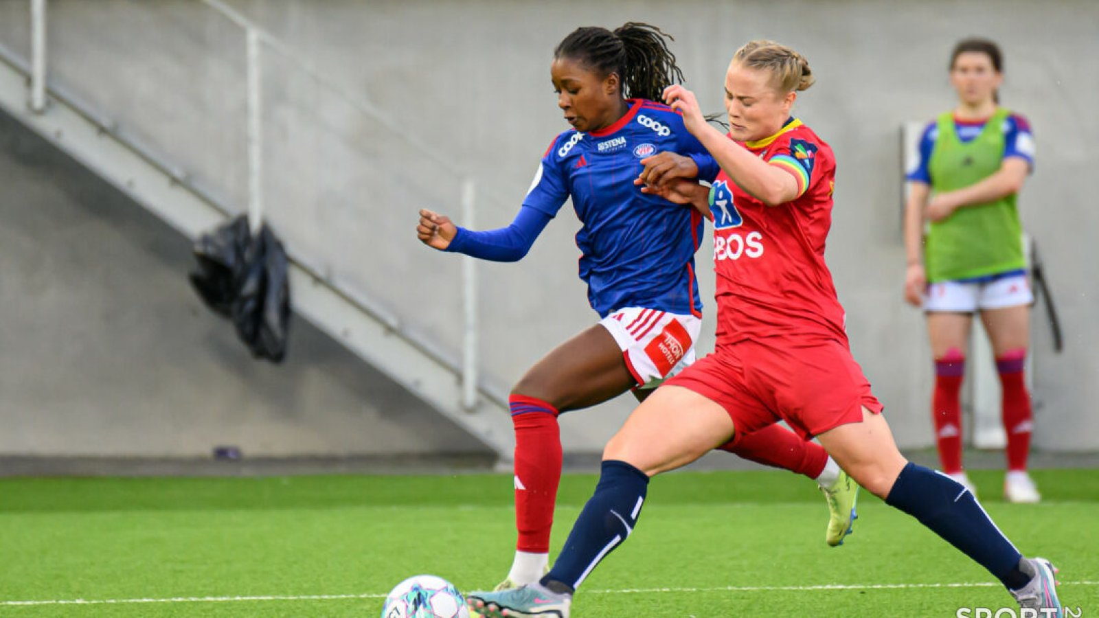 Toppseriekamp i fotball mellom Vålerenga og Røa på Intility Arena onsdag 10. mai 2023. Foto: Morten Mitchell Larød / SPORTFOTO