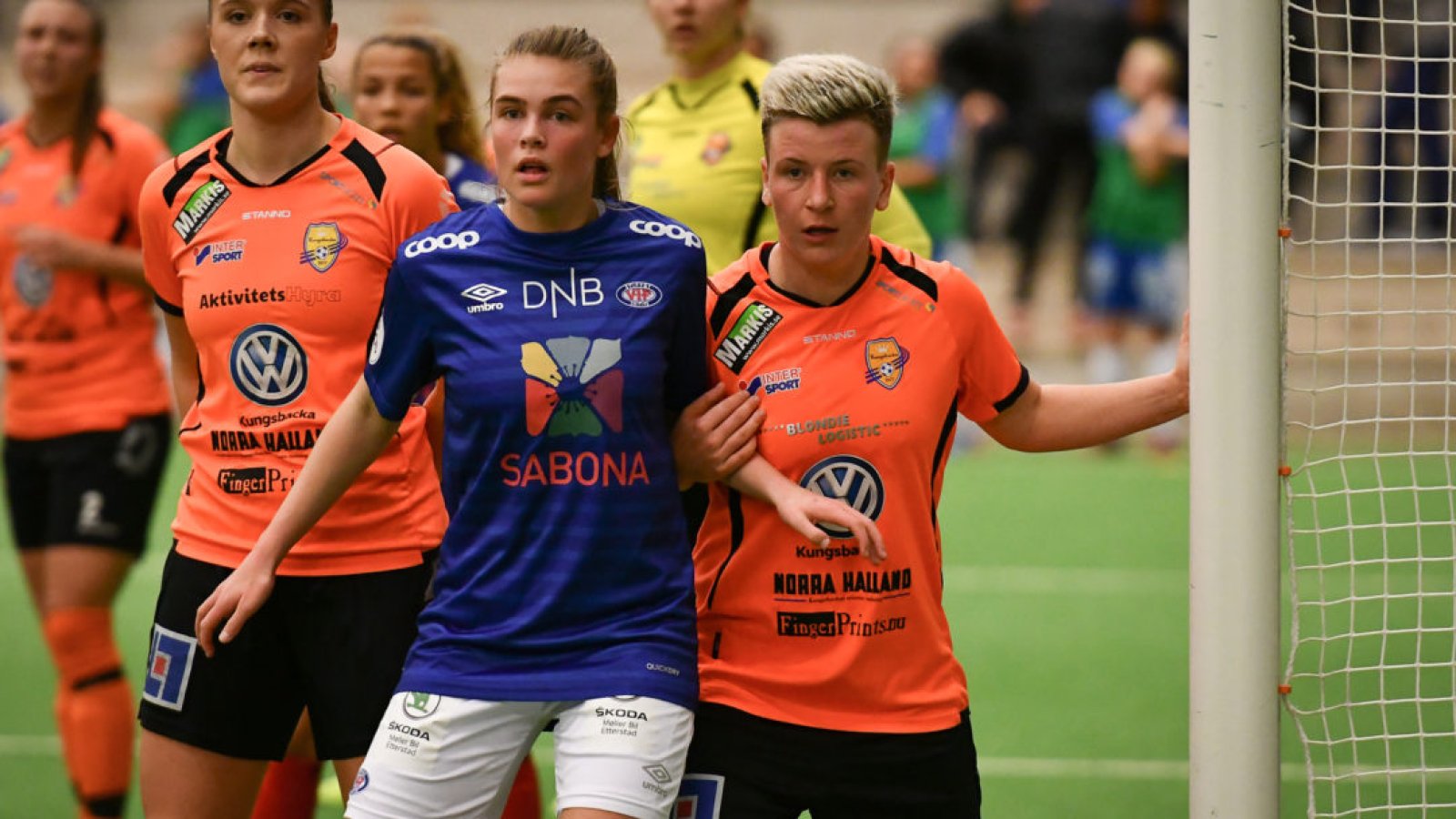 Mia Huse i aksjon for A-laget i oppkjøringskampen mot svenske Kungsbacka. Foto: Morten Mitchell Larød / Sportfoto