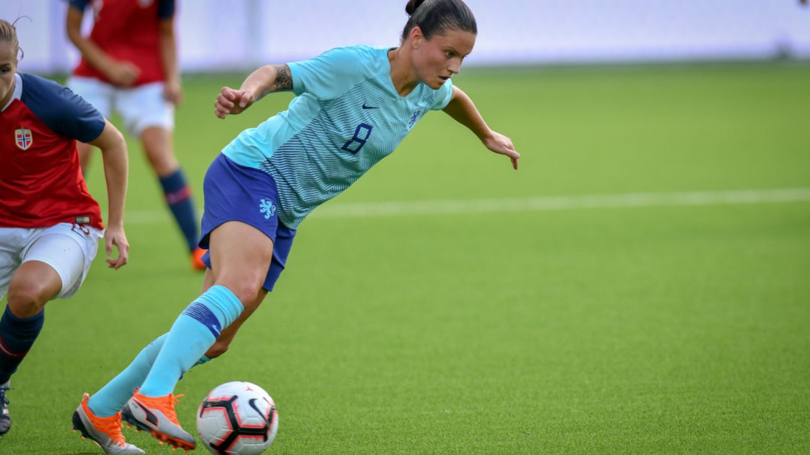 Sherida Spitse i aksjon for Nederland mot Norge på intility arena. Foto: Morten M. Larød / Sportfoto