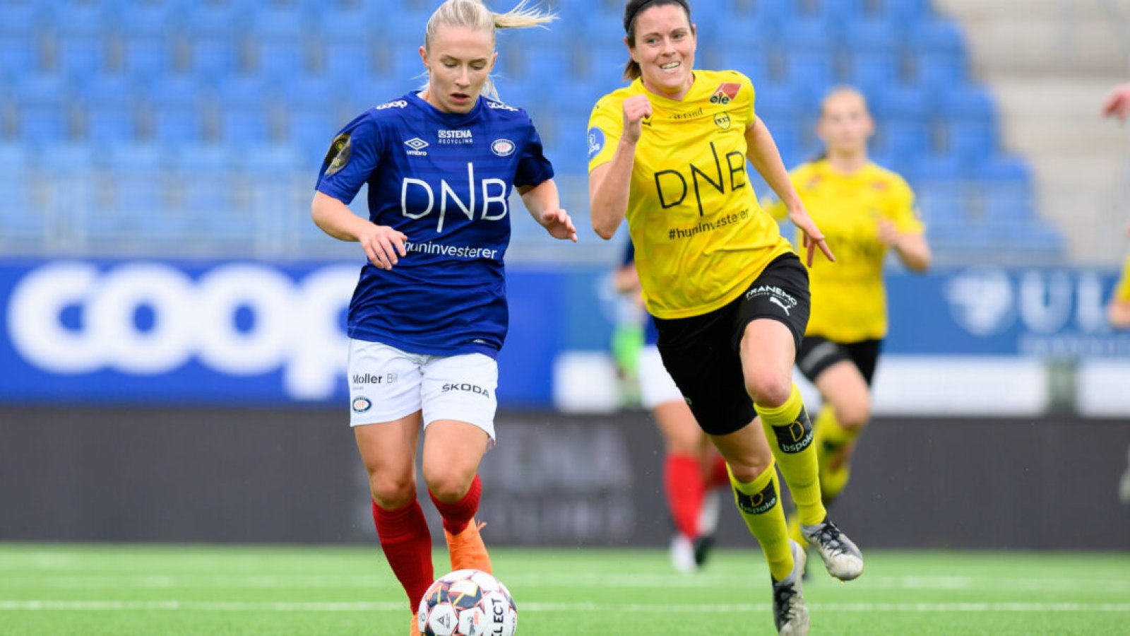 Toppseriekamp i fotball mellom Vålerenga og LSK Kvinner på Intility Arena i Oslo søndag 26. september 2021. Foto: Morten Mitchell Larød / SPORTFOTO