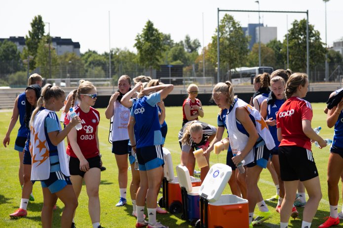 Klare for kamp i Frankfurt
